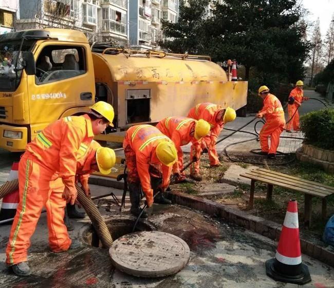 西区街道市政管道清淤